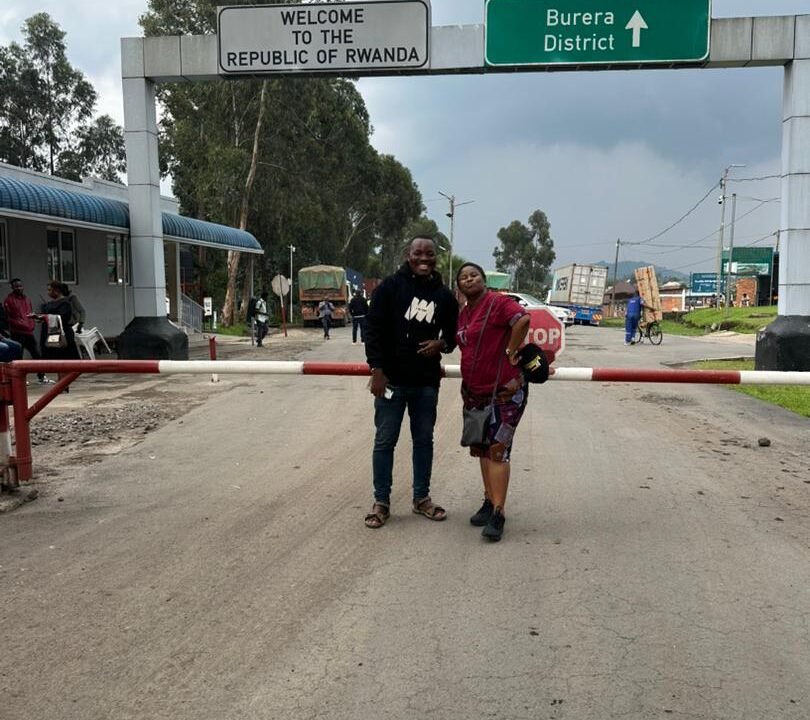 choosing-between-cyanika-and-katuna-boarders-from-rwanda