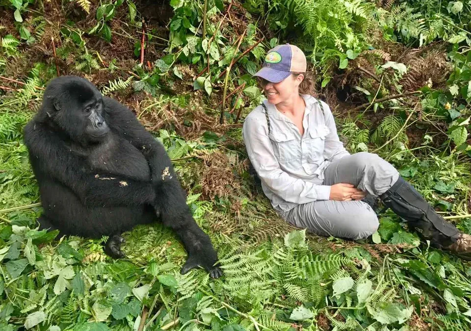 rwanda-gorilla-trekking-adventure